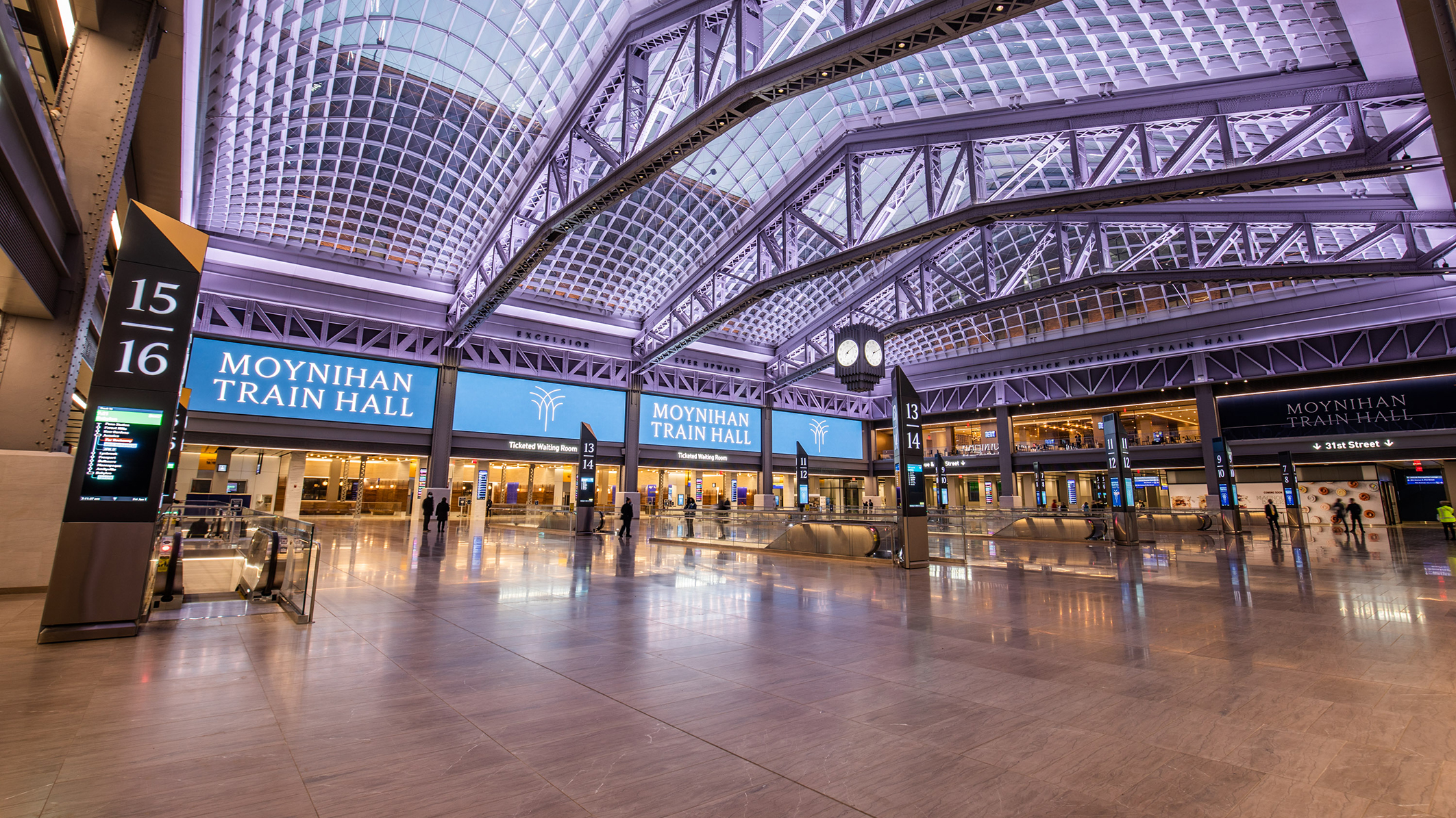 New York, NY - Moynihan Train Hall (NYP) |