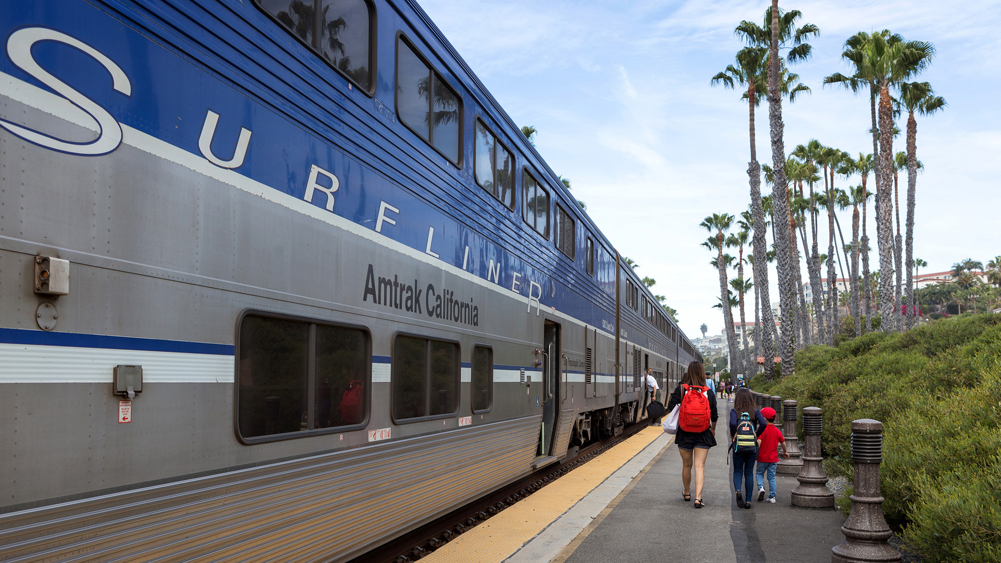 Tren Pacific Surfliner de la década de 2000