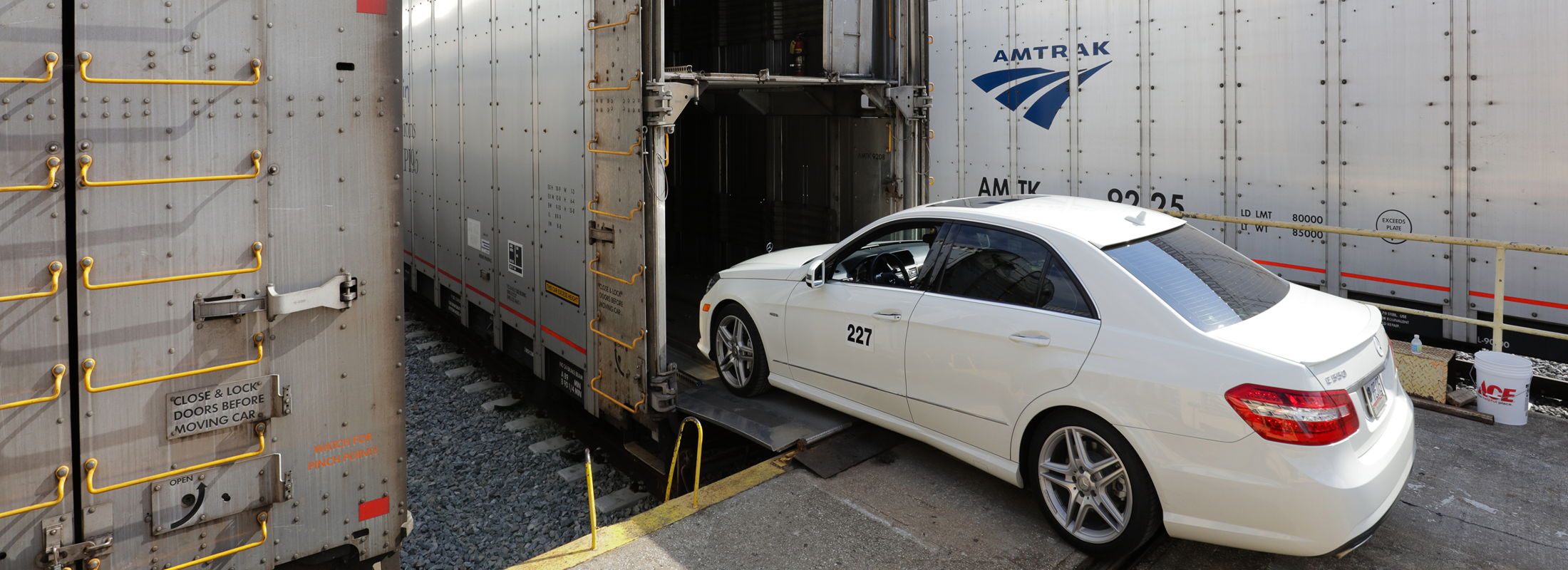 car-being-loaded-on-auto-train