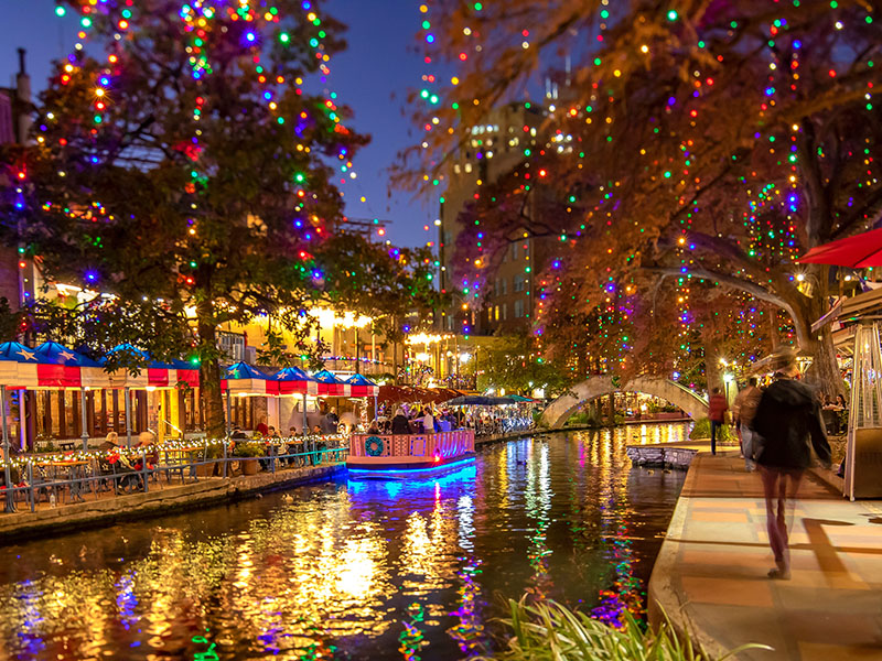 San Antonio Christmas River Walk lights