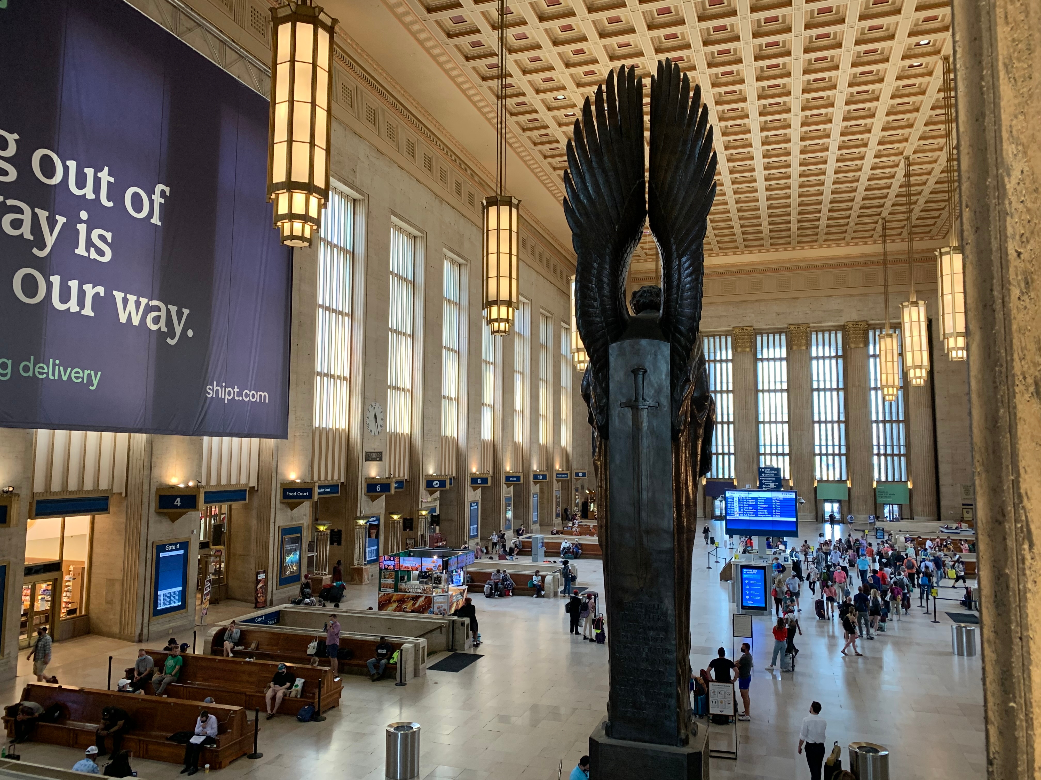 Vue intérieure de la gare Amtrak Philadelphia sur la 30th Street