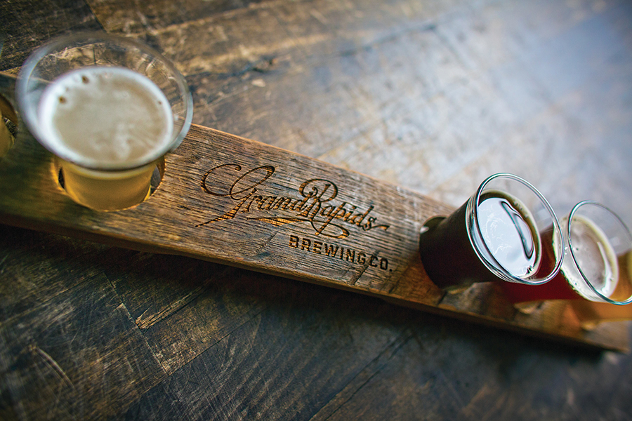 Grand Rapids酿酒公司的啤酒班机